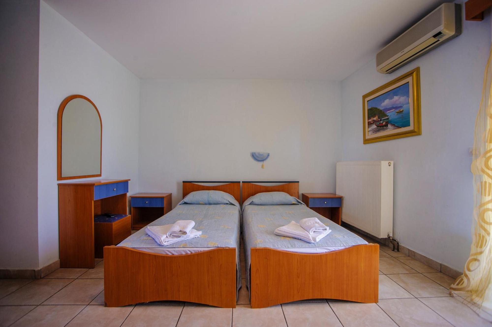 Hotel Europa Olympiakí Aktí Zewnętrze zdjęcie