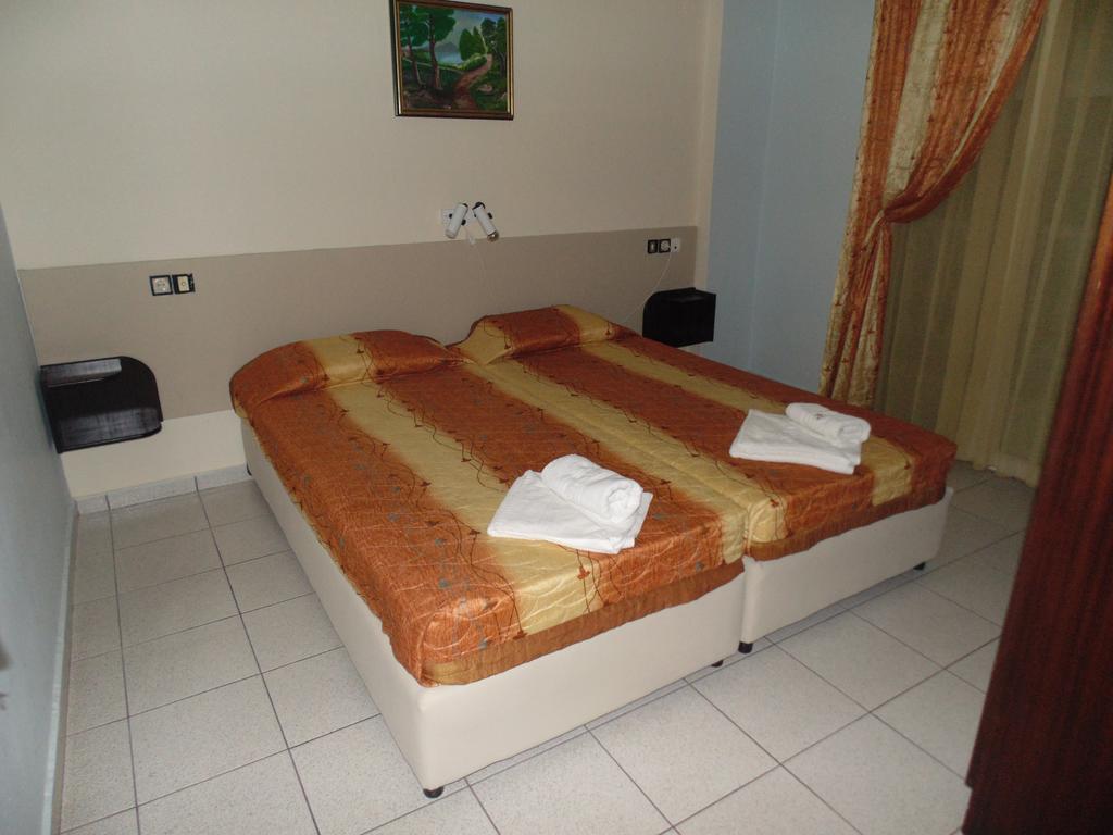 Hotel Europa Olympiakí Aktí Zewnętrze zdjęcie